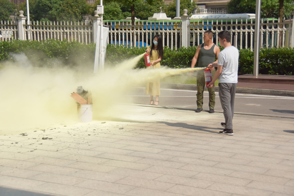 KBT_2375.jpg KBT_2375.jpg